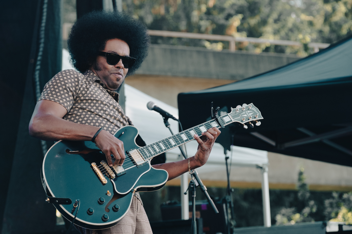 You are currently viewing MUSIC: Alex Cuba at The Burnaby Street Fest 2022