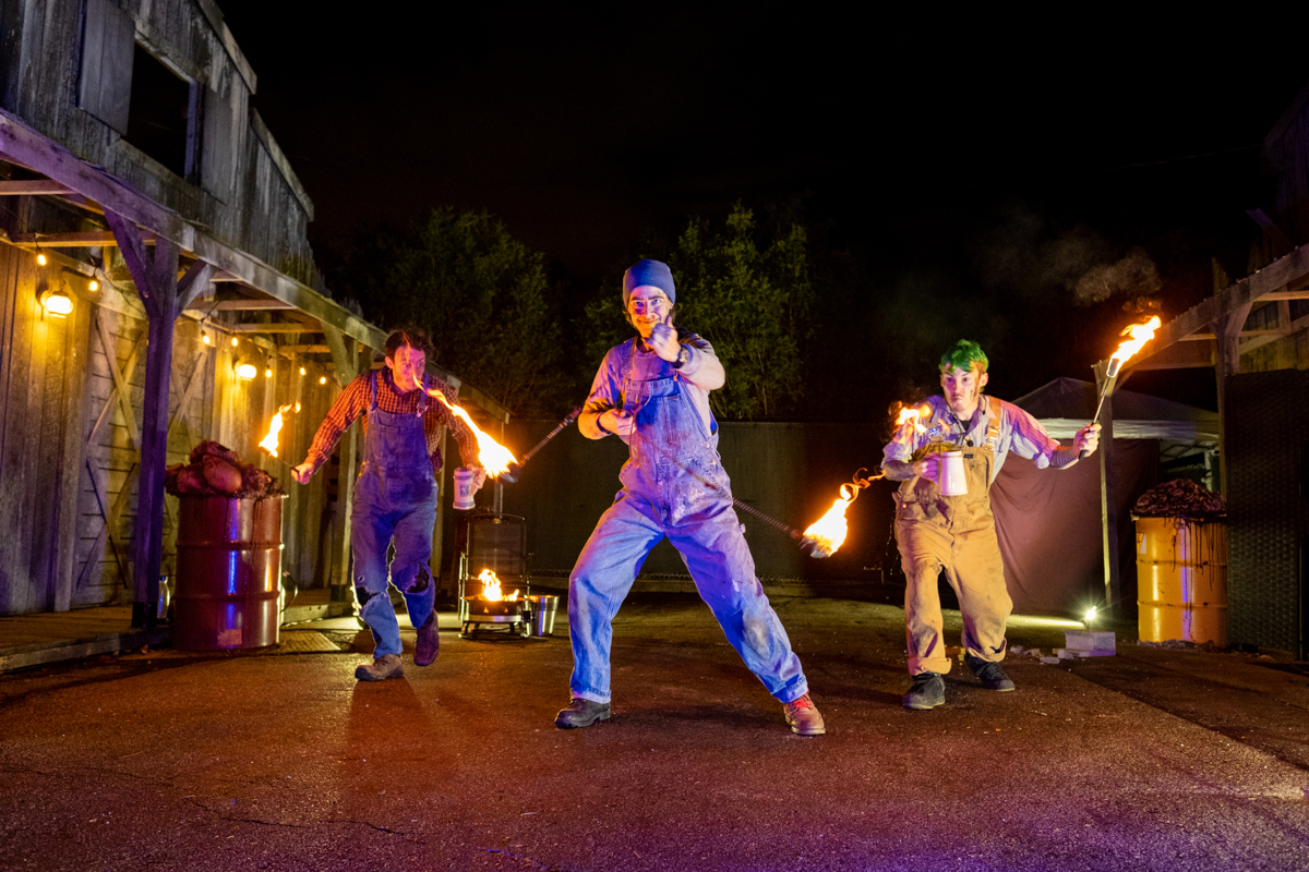 You are currently viewing EVENT: Caravan of Curiosities at Hallowed Eve’s presented by Playland/PNE
